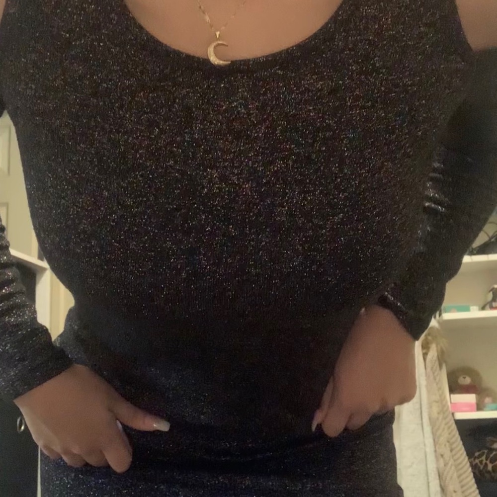 ✨glittery body-con dress✨